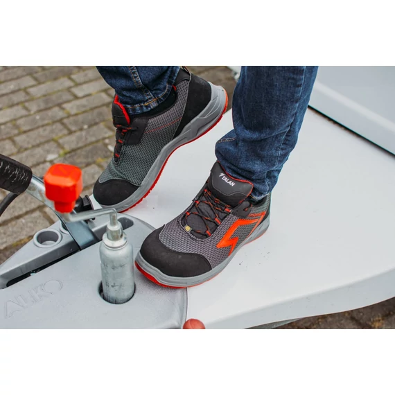 TALAN AIRFLEX Z RED S3+SRC+ESD munkavédelmi cipő